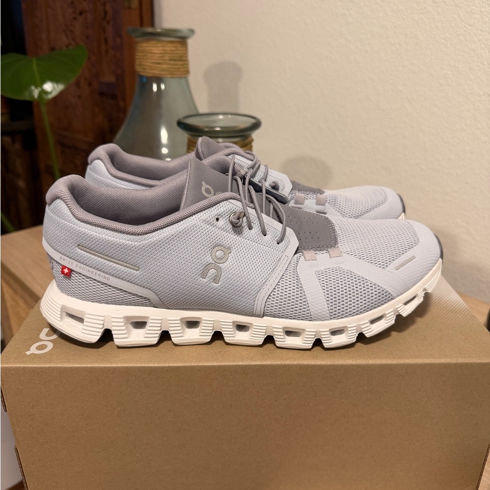 ON Women's Athletic Shoes - Heather/Fossil